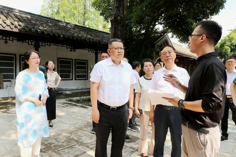 ţ{(dio)жkf(xi)c᰸k